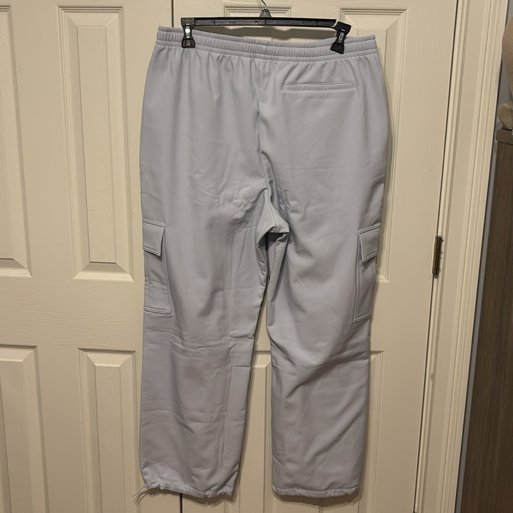 PINK Victoria Secret Brushed Woven Cargo Pant - Picture 6 of 14